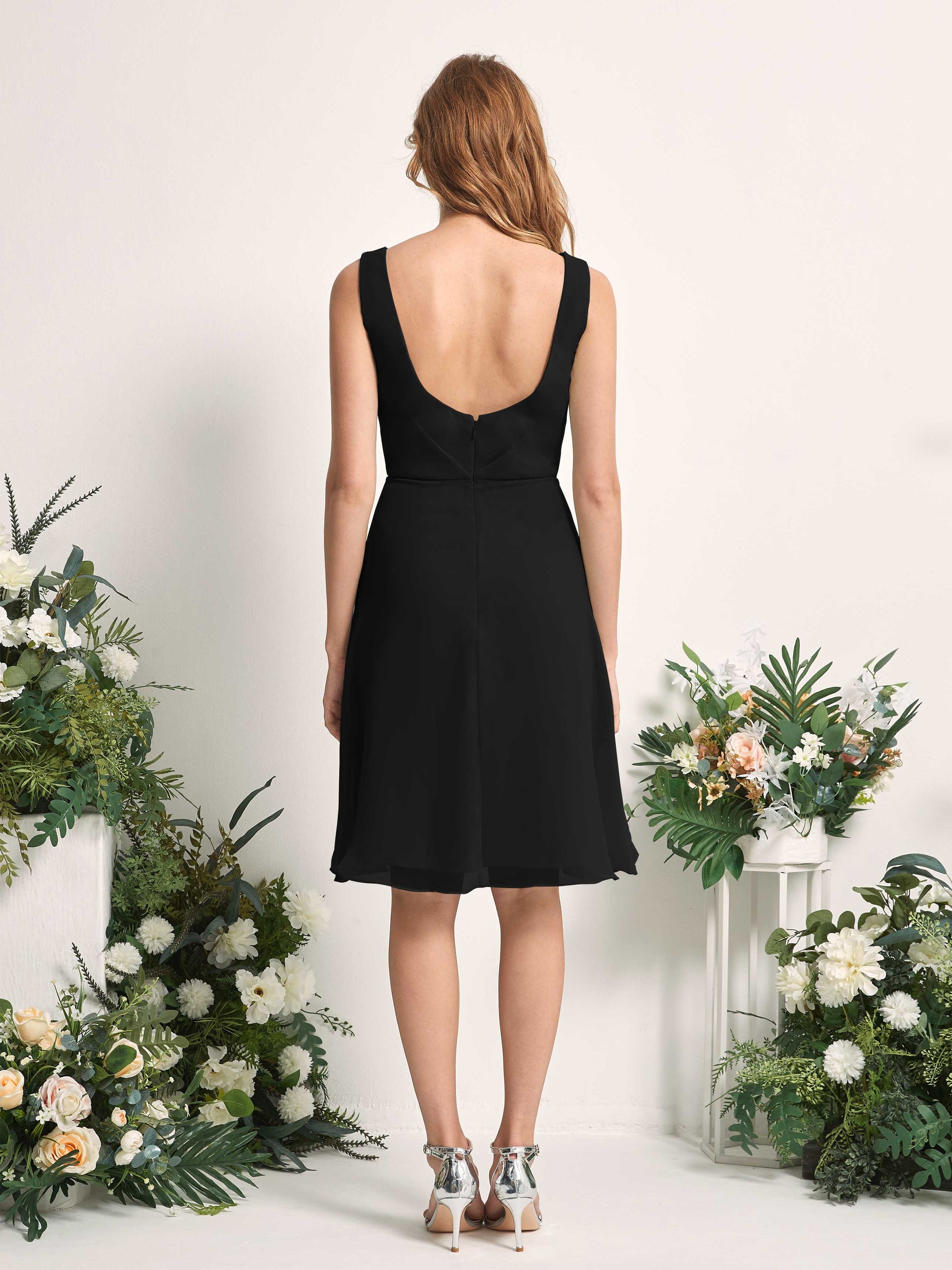 Alisha Black Sleeveless Midi Dress