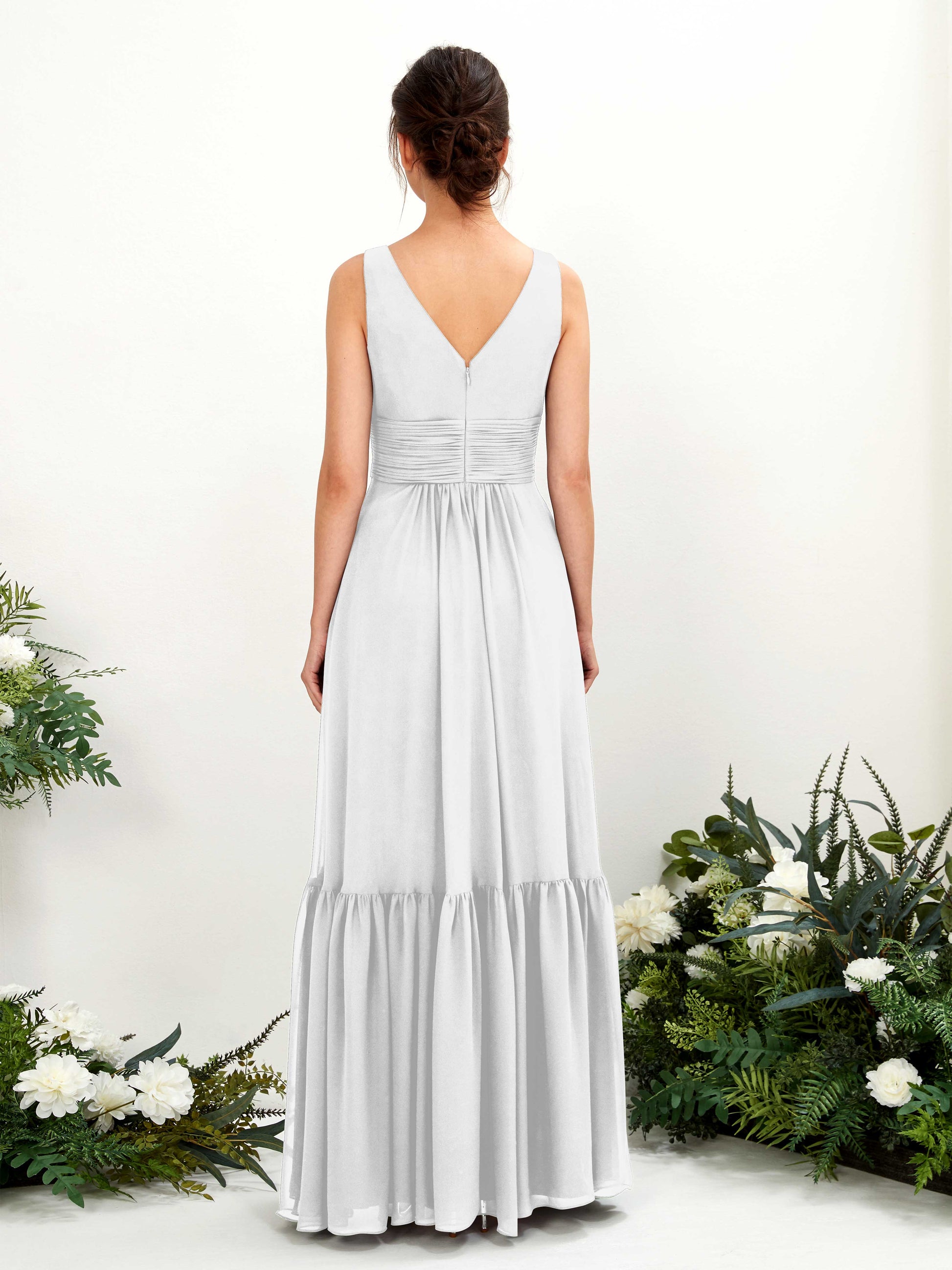 Alissa White Sleeveless Maxi Dress