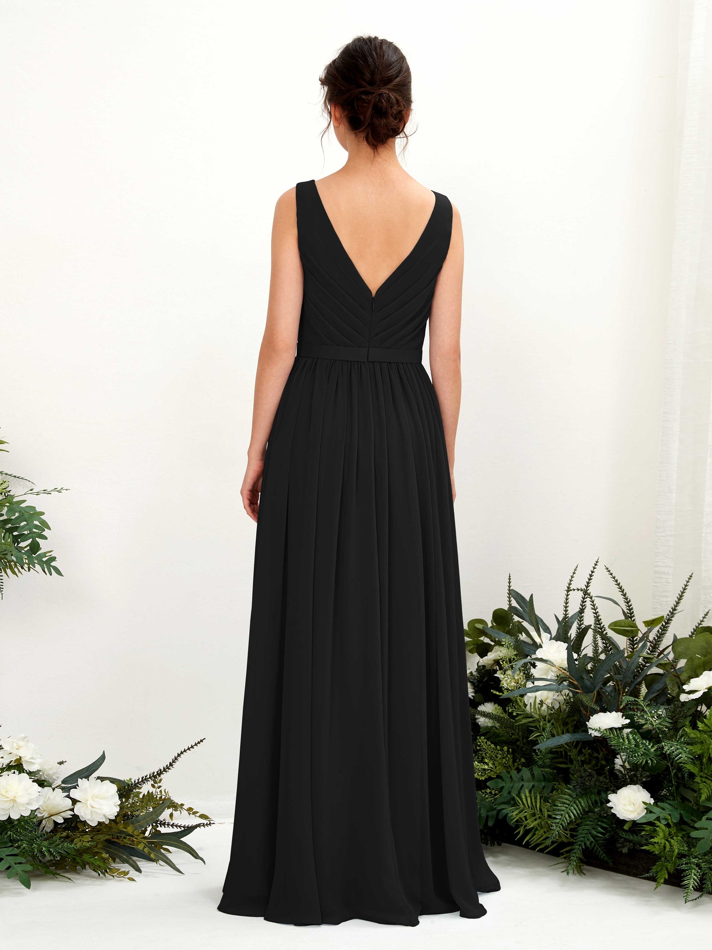 Barbara Black Sleeveless Maxi Dress