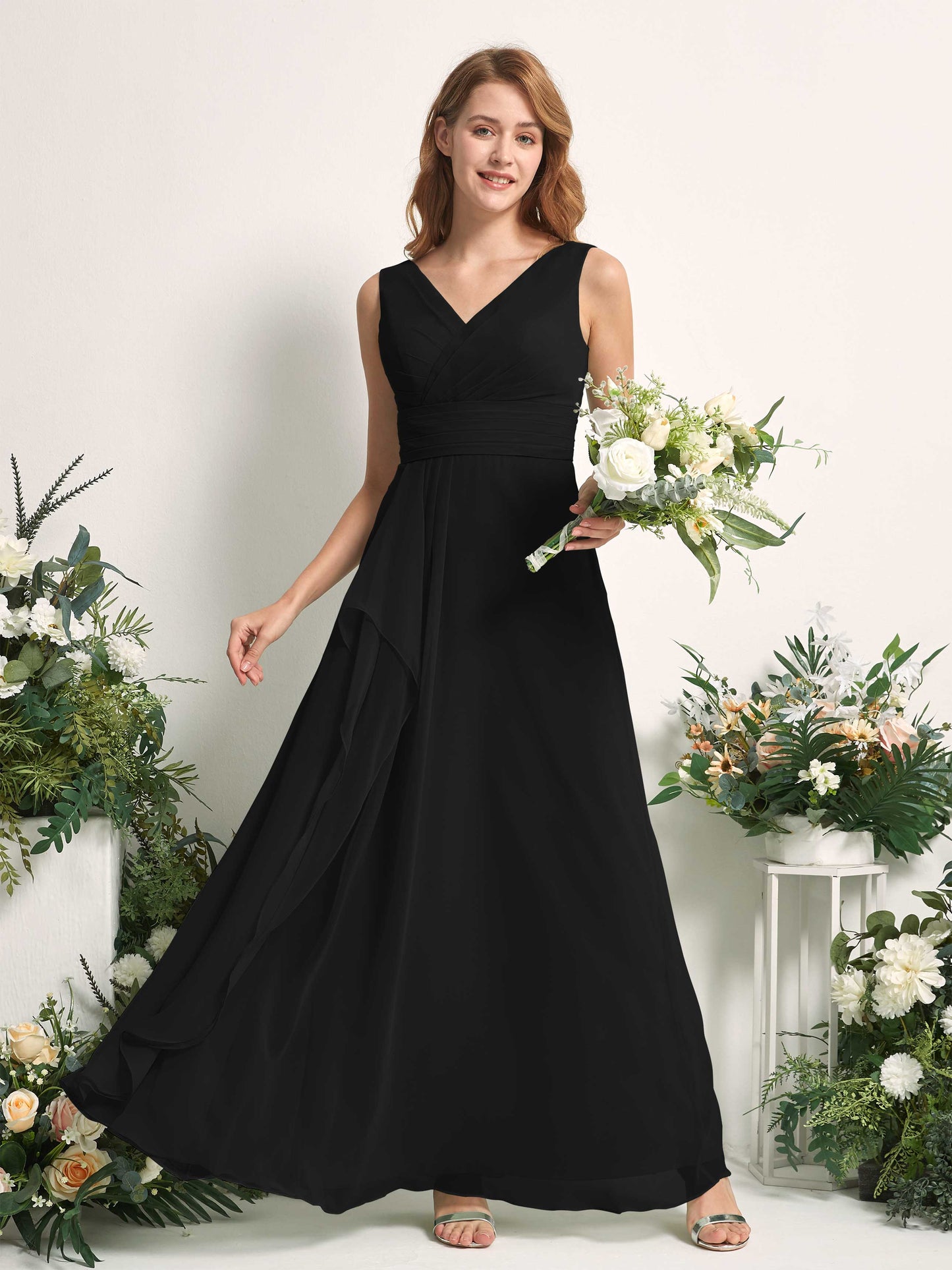 Mollie Black Sleeveless Maxi Dress