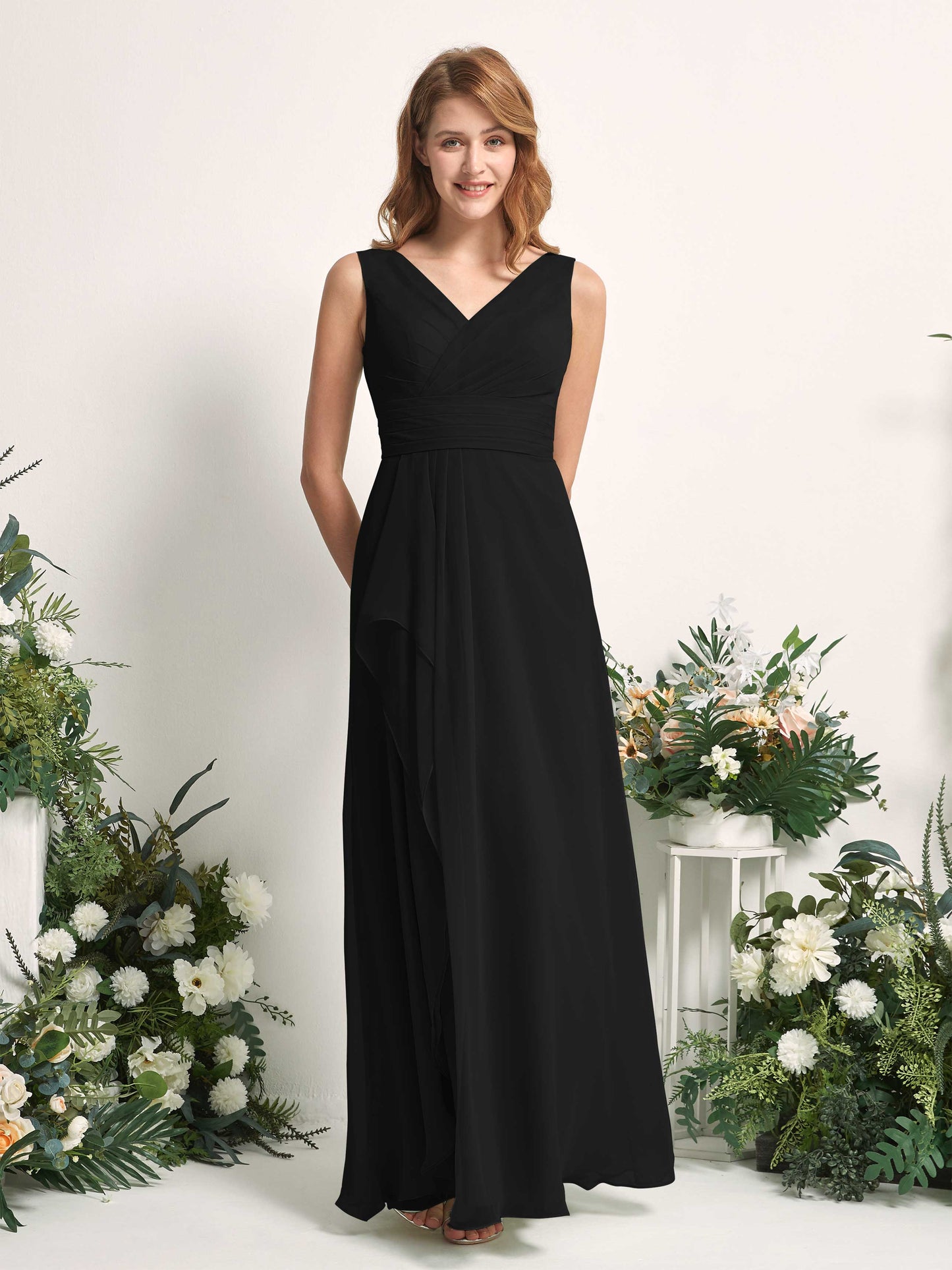 Mollie Black Sleeveless Maxi Dress