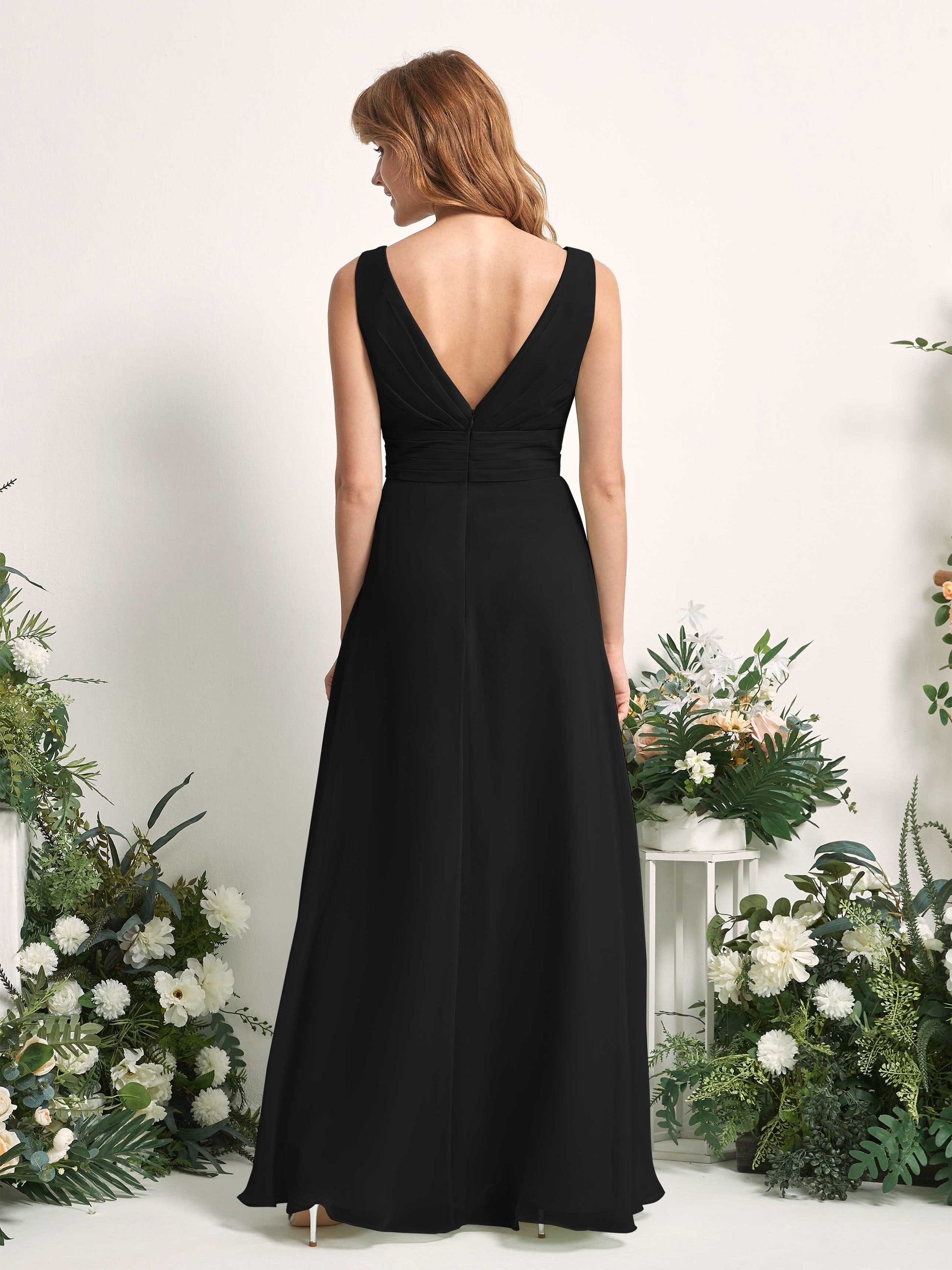 Mollie Black Sleeveless Maxi Dress