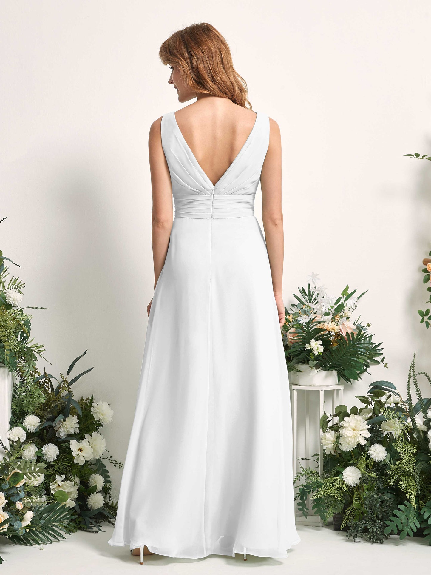 Mollie White Sleeveless Maxi Dress